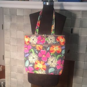Vera Bradley Tote Bag in Jazzy Bloom